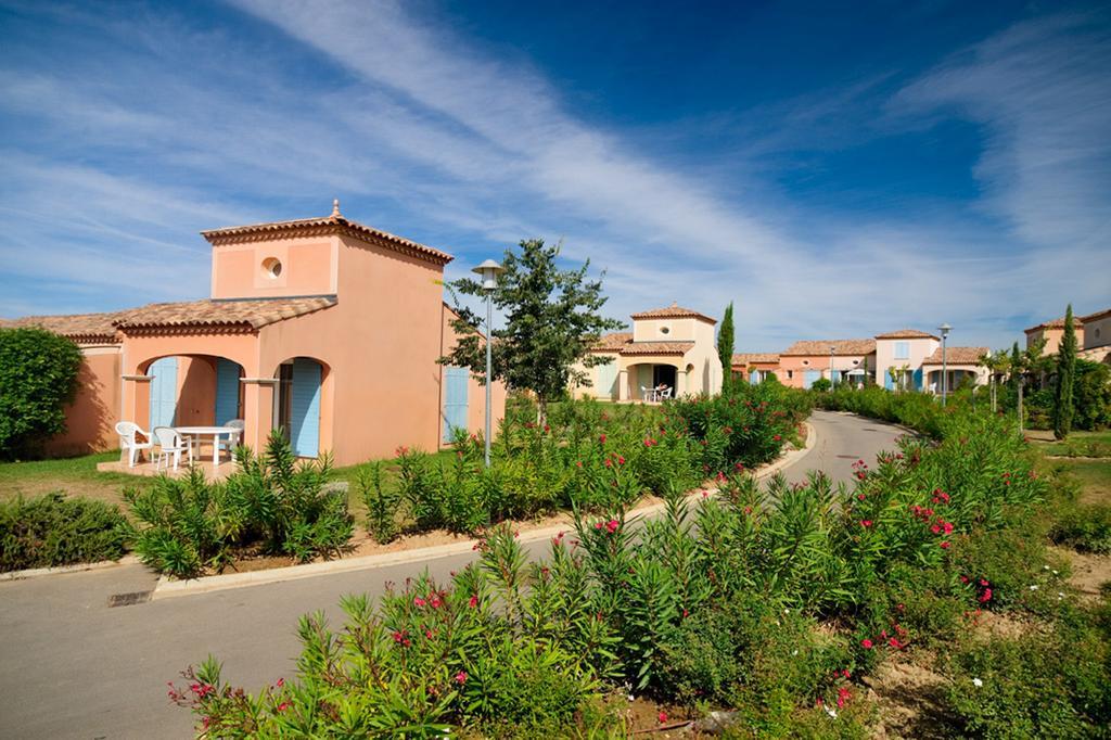 Vacanceole - Port Minervois, Les Hauts Du Lac Омс Екстериор снимка